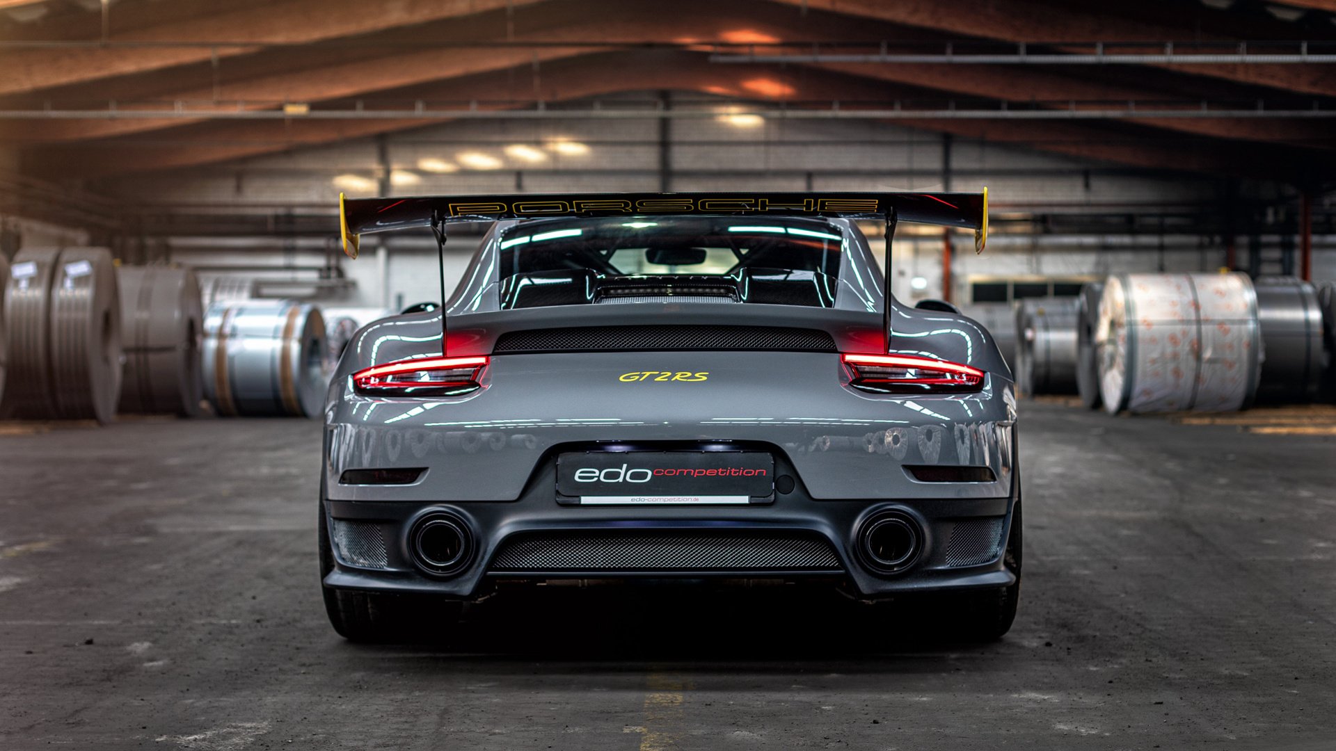 国际热身赛中国队迎战 球迷充满期待,国家队热身赛直播